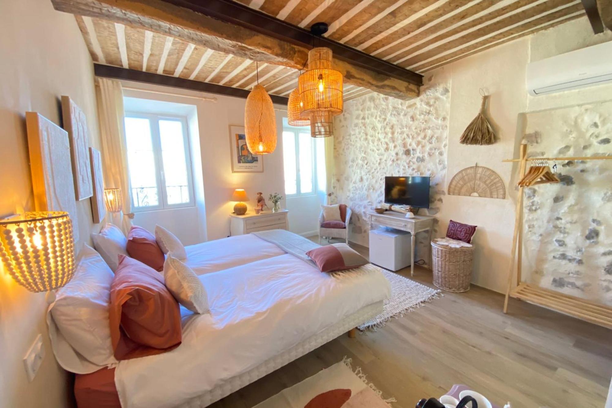 La Sanverine Private Room Historic Center Vence Exterior photo